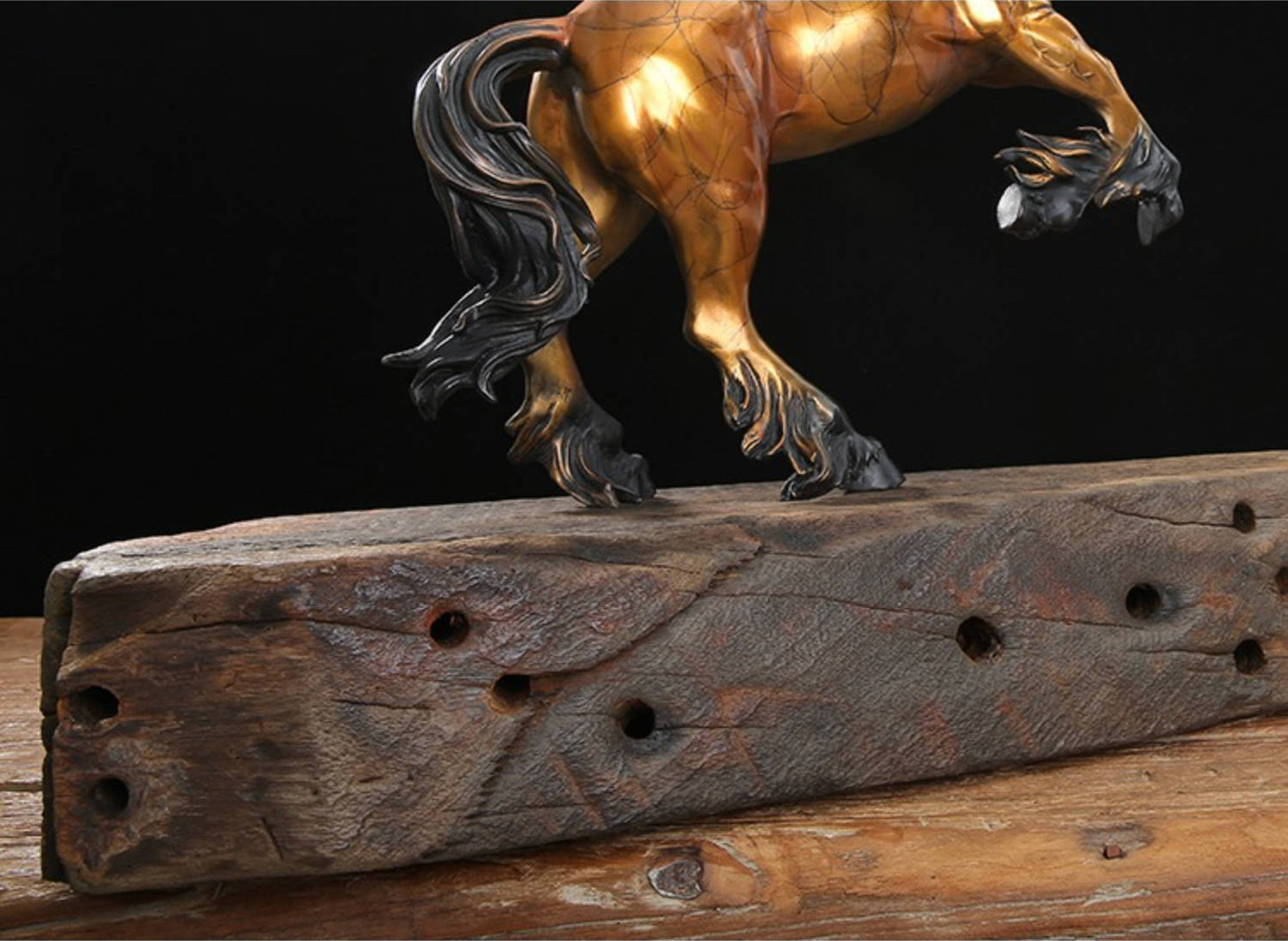 馬到成功 Bronze Horse