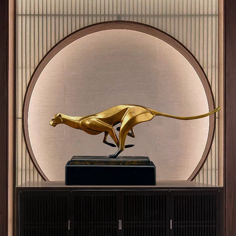 縱橫千里 Bronze Leopard