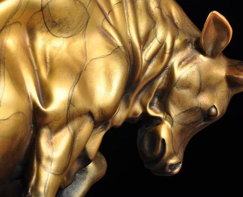 開拓進取 Bronze Bull