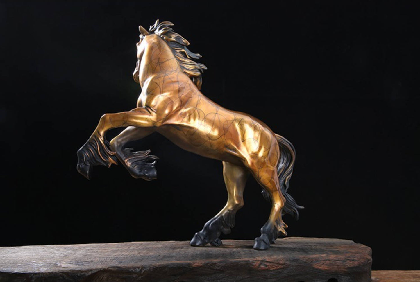 馬到成功 Bronze Horse